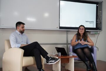 Kariyer Yolculuğuna Işık Tutan Paylaşımlar