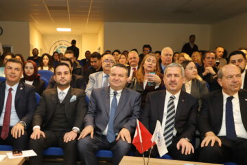 İstanbul Arel Üniversitesi’nde Tüketici Hakları Zirvesi Gerçekleştirildi