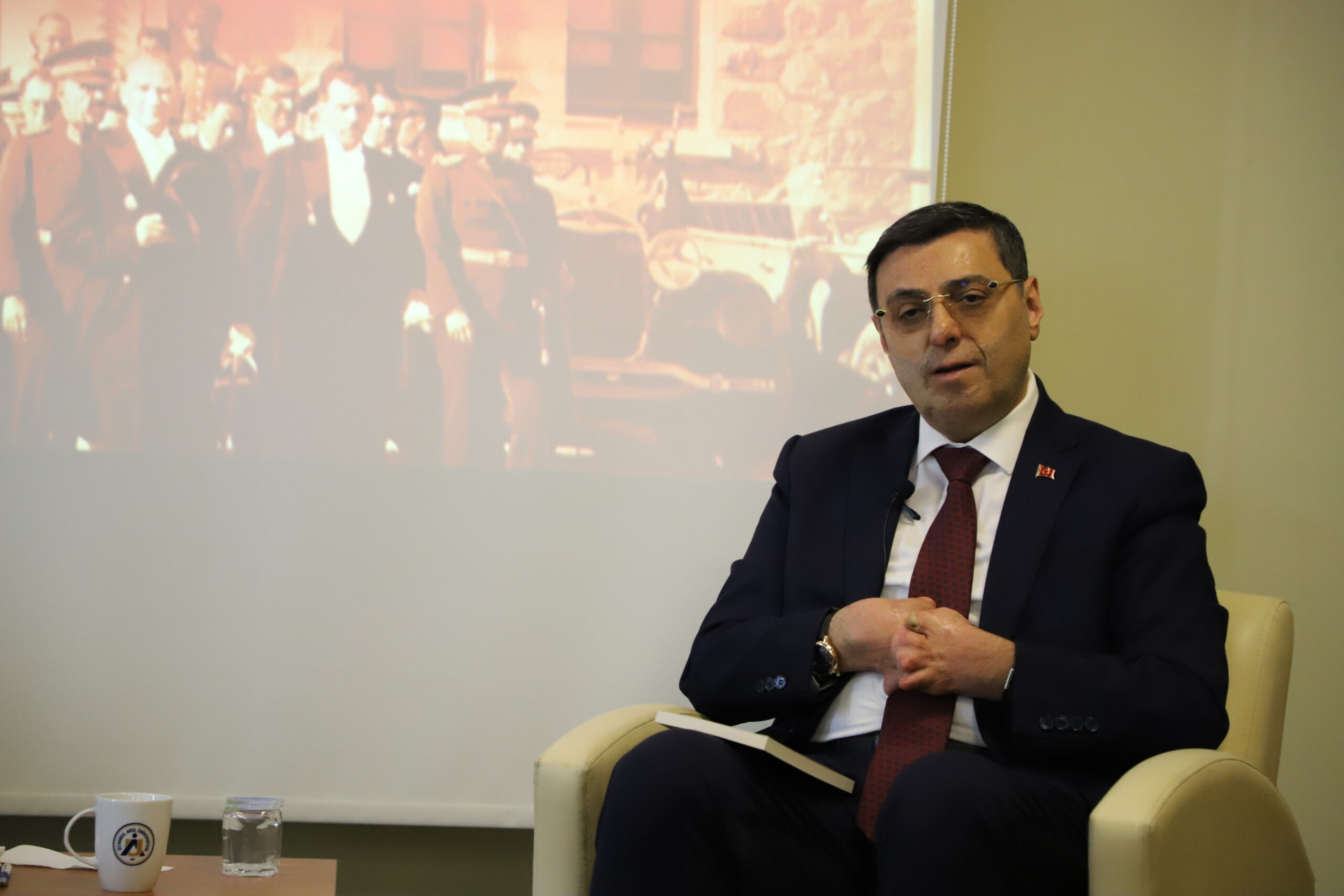 İstanbul Arel Üniversitesinde 23 Nisan Gururu: “Düştüğünde Değil, Vazgeçtiğinde Kaybedersin”