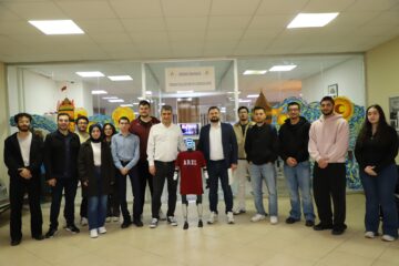 Geleceğin Mesai Arkadaşı: Unitree G1 İnsansı Robotu Arel Üniversitesi’ndeydi
